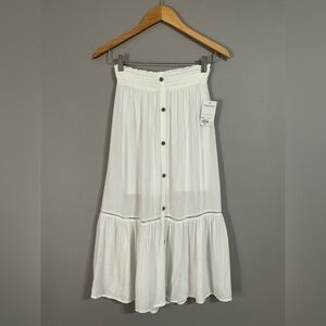 Kohl's White Maxi Skirt with Button Detail